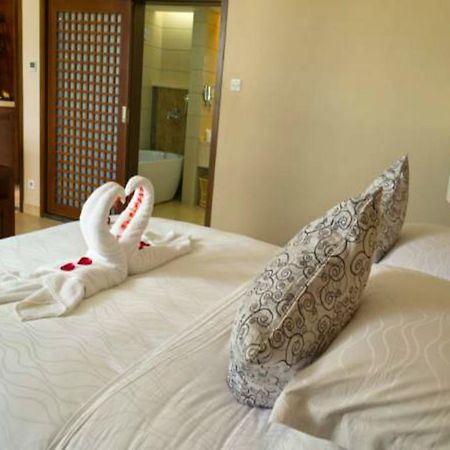 Kangte Wangfu Hotel Of Resort And Conference Szanja Kültér fotó